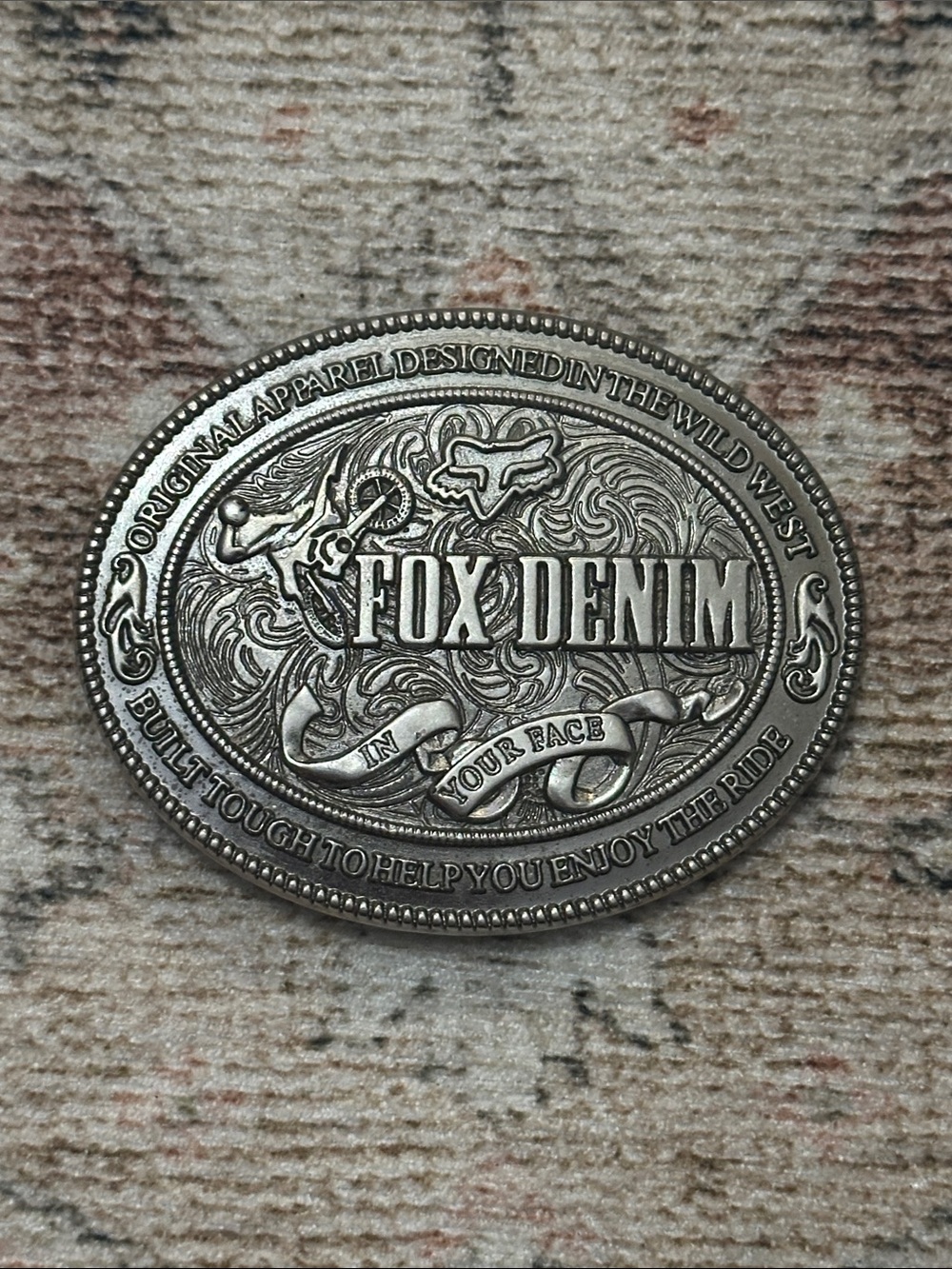 Unisex Vintage Fox Denim Racing Metal Belt Buckle